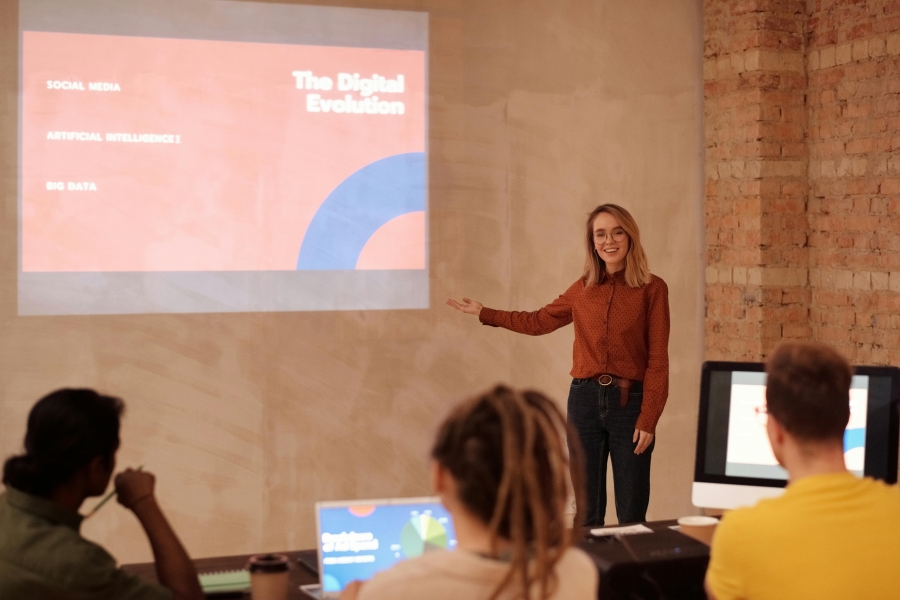 The Ultimate Guide to AI Courses: B...